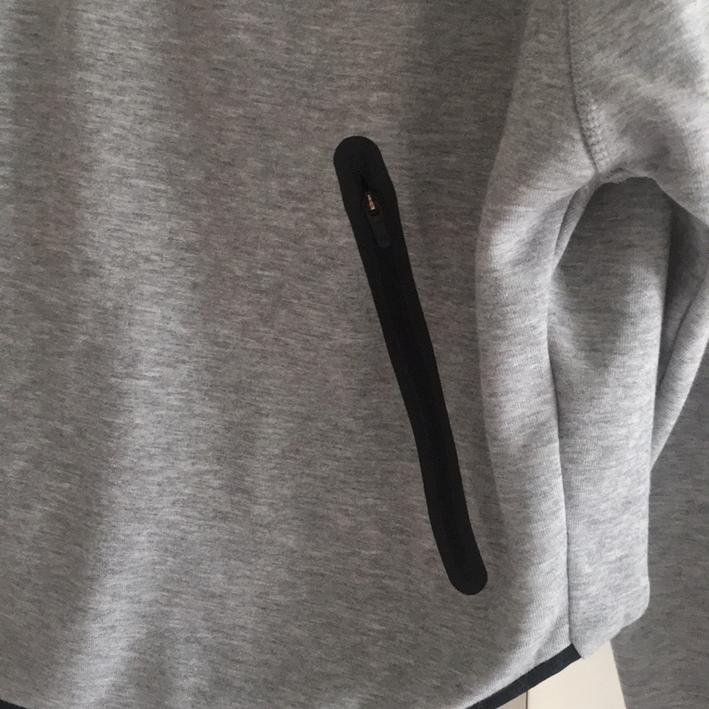 Jacket - Picture 3 of 4